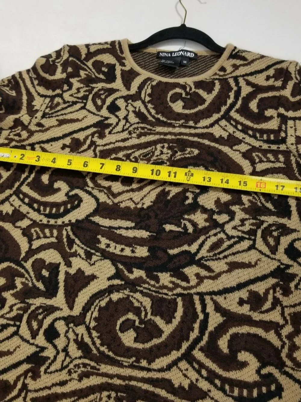 VINTAGE 90s Nina Leonard Sweater Women Medium Acrylic Brown Paisley Knit Leopard